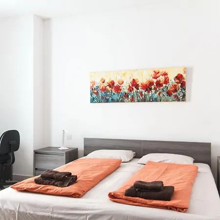 The Luxurious Seafront Apartment