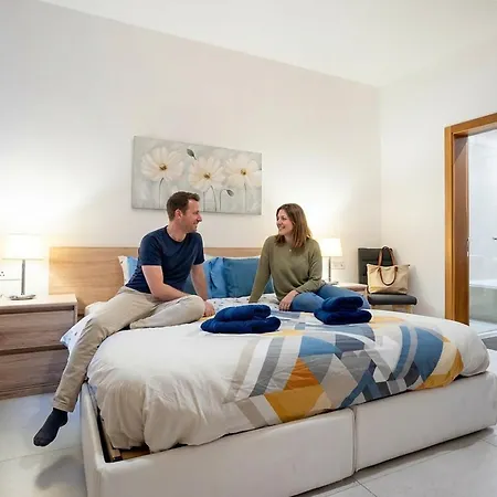 Apartamento The Waterfront With 3 Bedrooms, 4 Bathrooms, Private Garage