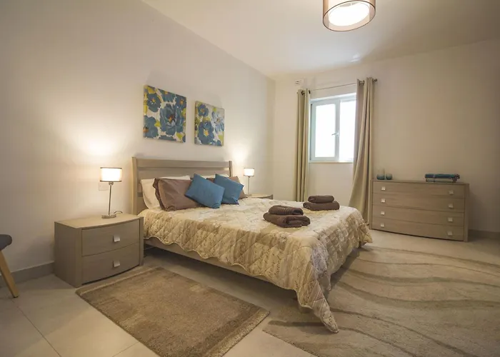 Apartamento The Waterfront With 3 Bedrooms, 4 Bathrooms, Private Garage